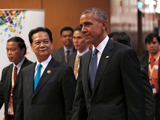 资料图:2015年11月21日,奥巴马在马来西亚首都吉隆坡出席东盟年度峰会。