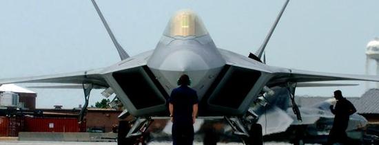 F-22�����𵽺��� 