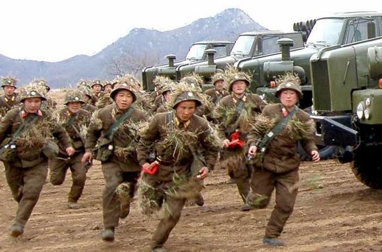 资料图:朝鲜演习