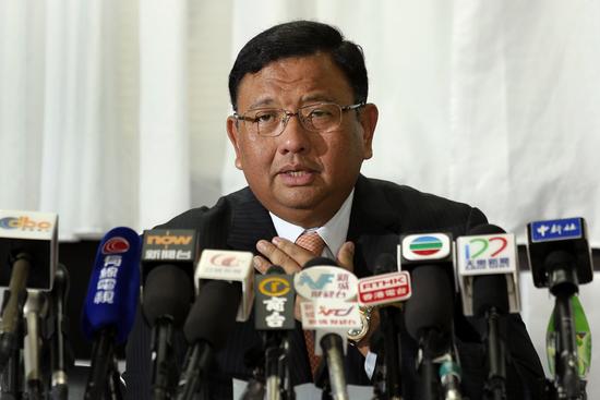 资料图:菲律宾新外长阿尔门德拉斯