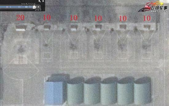 2015年2月16日的试车区，显示有1个歼20使用的大型导流墙，5个歼-10使用的小型导流墙。