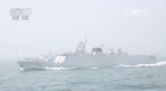 多艘056轻护舰反潜演练