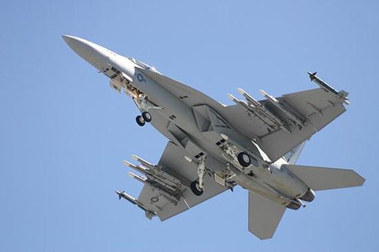 资料图：F/A-18IN是F/A-18E/F的先进改型