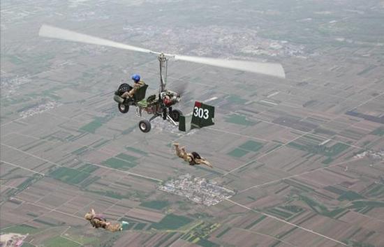 深度:中国特种兵小飞机服役 为何周边国家如此