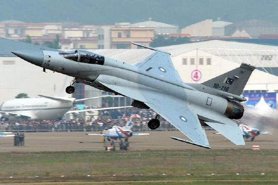 FC-1/JF-17战斗机由于无发可用不得不依赖RD-93