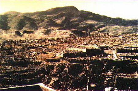 资料图：核轰炸后的日本
