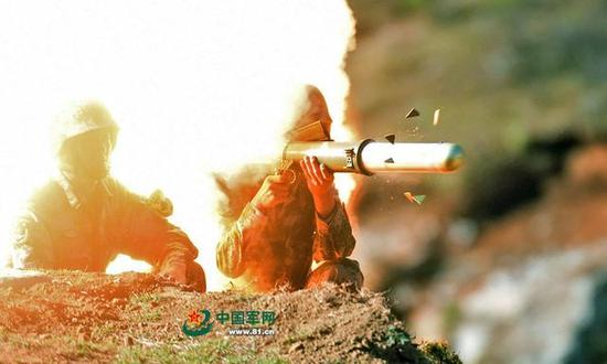我是一个兵 笛谱-云爆弹使用空气燃料炸药可在极短时间内形成高温高压真空区和强大冲