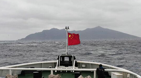 中国海警船巡航钓鱼岛海域