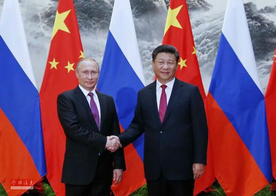 6月25日，国家主席习近平在北京人民大会堂同俄罗斯总统普京举行会谈。
