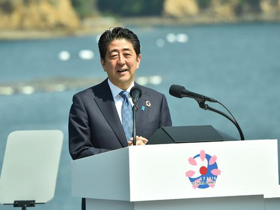 安倍在G7峰会上成功塞入南海话题，“挟洋自重”