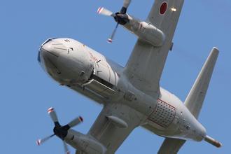 图：日本P-3C反潜巡逻机机腹特写