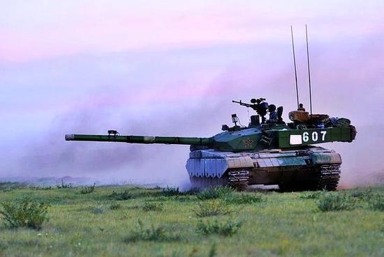 深度:一款俄式中餐 解放军第三代99式坦克背后故事|99式坦克|坦克|传动_新浪军事_新浪网