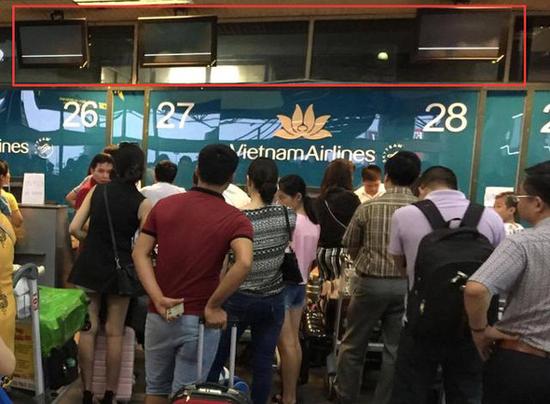 ���ź���ɽһ�����⵽�Գ������й��ĺڿ����֣������ر���ʾ��