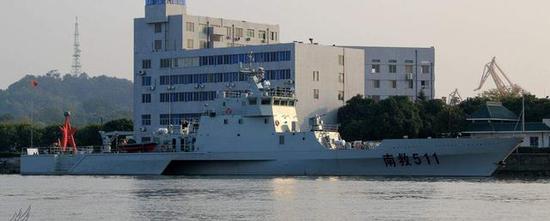 917型三体救生船之南救511号,隶属于南海舰队救生支队