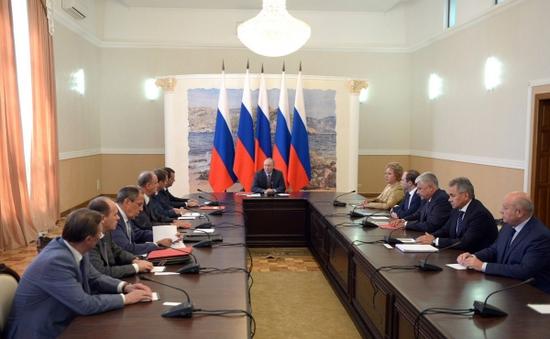 俄罗斯总统普京到塞瓦斯托波尔主持联邦安全会议
