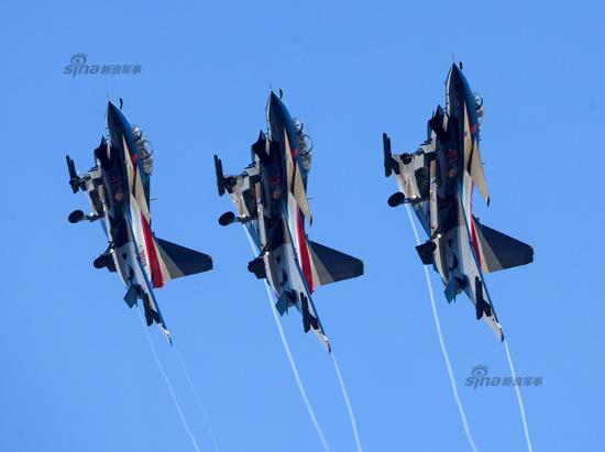 ����ͼ���й��վ�����һ�����б��ݶӽ��о��ʱ���