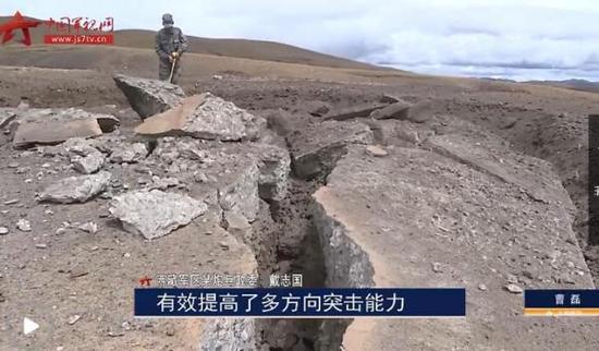 被火箭弹命中的模拟混凝土碉堡被炸得四分五裂,与我国有边境争端的某国不甘于1962年的是失败,在边境上修筑了大量工事,不过这些工事没有台湾的工事修得好,所以一发火箭弹就足以破坏