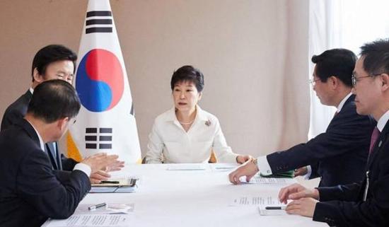 9��9�ճ����ٴν��к�����󣬺������±�ȷ�������¡�����ء�ͼΪ������ͳ���Ȼ��ڳ��ʺ�������ٿ�����Ӧ�Ի��顣