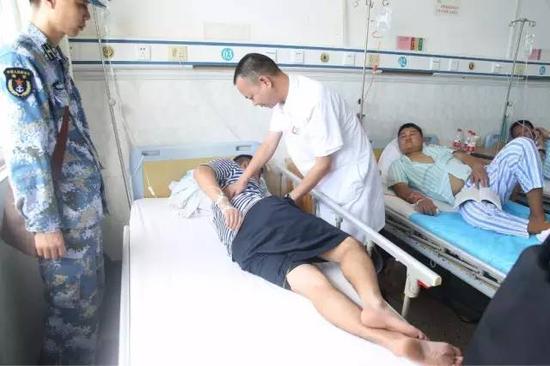 ҽ���Բ�����������