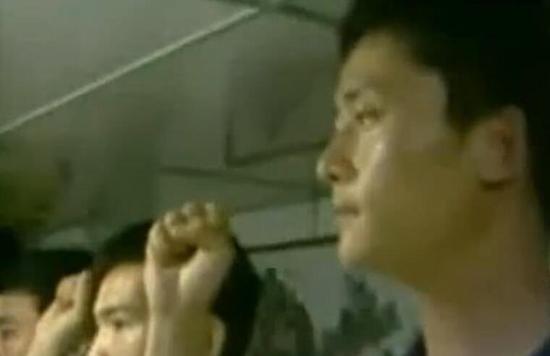28年前,杨志亮登礁作战前庄严宣誓