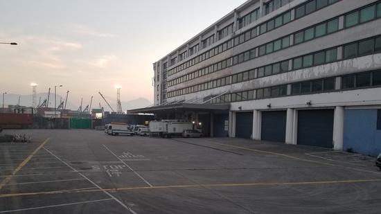 1��2�գ�ͣ��װ�׳��ĳ����ѿտ���Ҳ