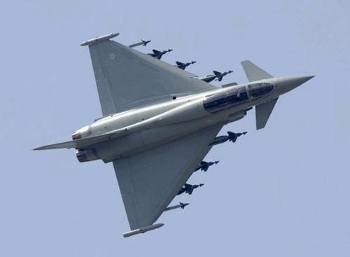 ����ͼ��Ӣ���վ�̨��ս����