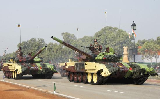 T-72M1坦克作为印度现今保有量最大的坦克，确实已经面临过于老旧和性能无法满足要求的问题