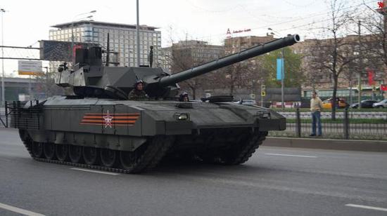 资料图：俄军新型T-14坦克