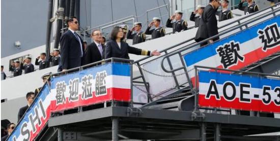 ��Ӣ��ǰ���ϲ�������Ӫ�������ۣ���̨֤������ǱͧǩԼ��ʽ��