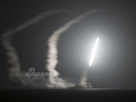 资料图:美军发射战斧导弹