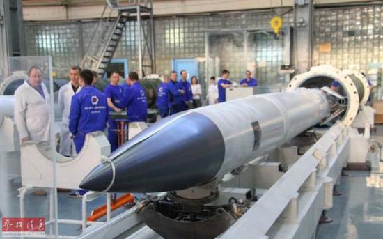 ����ͼ��S-400ϵͳ�䱸��40N6���յ�����д���ɼ�β�����۵�������