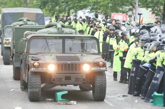 韩国部署萨德加剧恶化半岛局势 背离中国或致