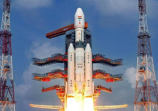 资料图：印度火箭升空