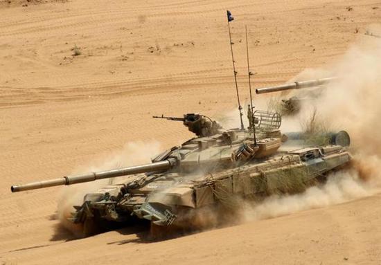 印度陆军装备的T-90S坦克