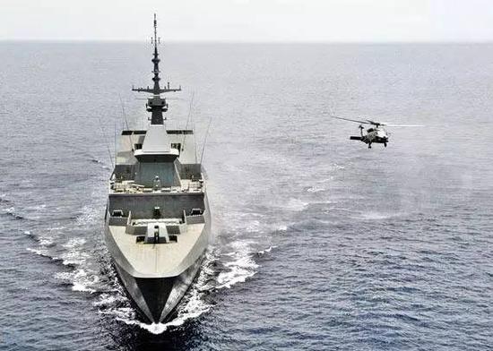 新加坡海军出动了亚洲隐身能力最强护卫舰与反潜直升机