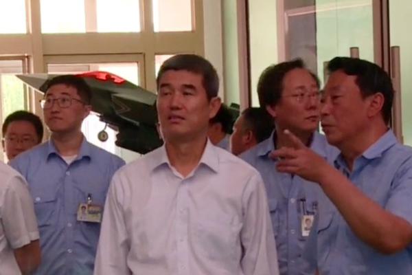 深海鱼雷-乐鱼app(leyu)官方网站-乐鱼官网