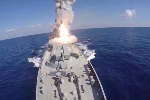 大卫·路易斯-乐鱼app(leyu)官方网站-乐鱼官网