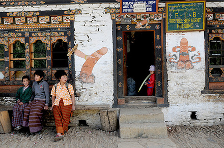 中印边界冲突中不丹是怎样的国家 印度送最大
