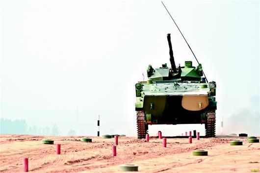 ͼΪ���й�����ս����׼��Խ�ױ�������������