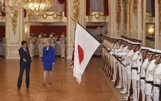 8月30日,英国首相特雷莎·梅访问日本。