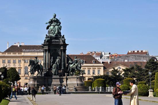 欧洲最年轻总理在奥地利出炉 未来反移民政策