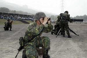 网友贴两岸军事实力对比图 台媒:打不打先看图