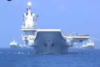 从四大金刚到辽宁舰编队：中国海军五次阅兵有何发展