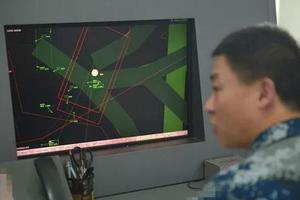 川航备降背后:中国空军紧急清理空域 叫停十余
