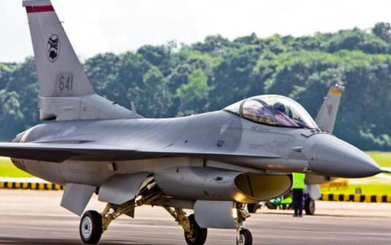 新加坡空军F-16C