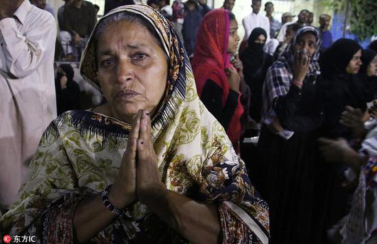 һλ�ͻ�˹̹Ů�԰������ڿֲ�Ϯ����ɥ��������������IC ͼ��