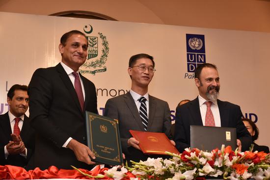 Э��ǩ���ֳ������Ϲ������ƻ��� ͼ��