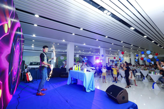 吉利远景X3专场品鉴酒会