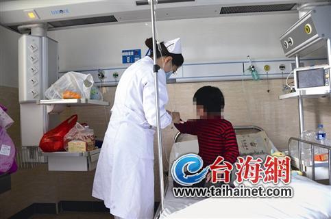 ▲婷婷在中山医院住院观察了两天，昨天出院