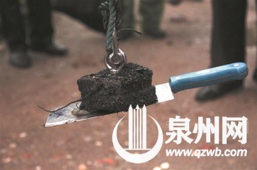 嫌疑人使用的作案工具